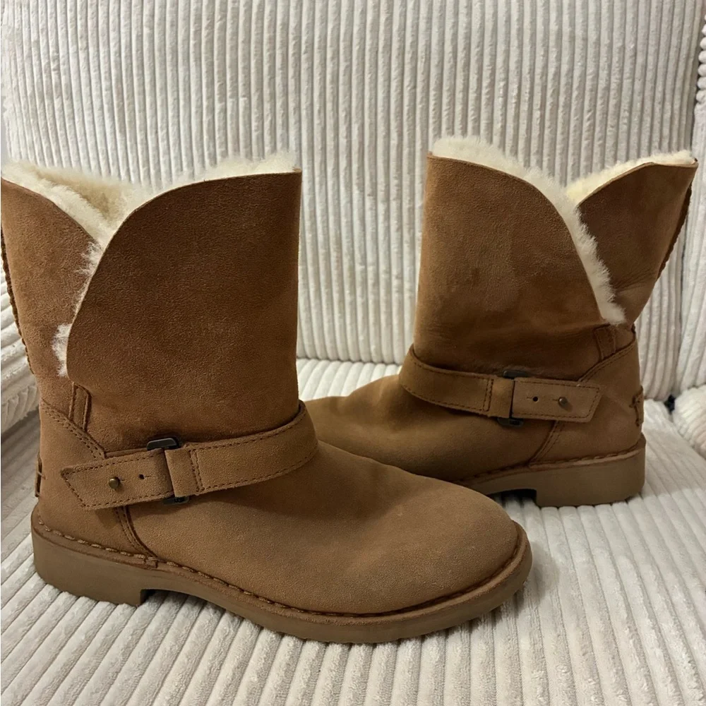 UGG Syden Winter Boots, Chestnut Suede, Women's Size 6.5 - Picture 1 of 6